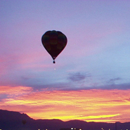 Enjoy a balloon flight with Breeze Balloons